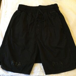 Mens short Brand RTA size M